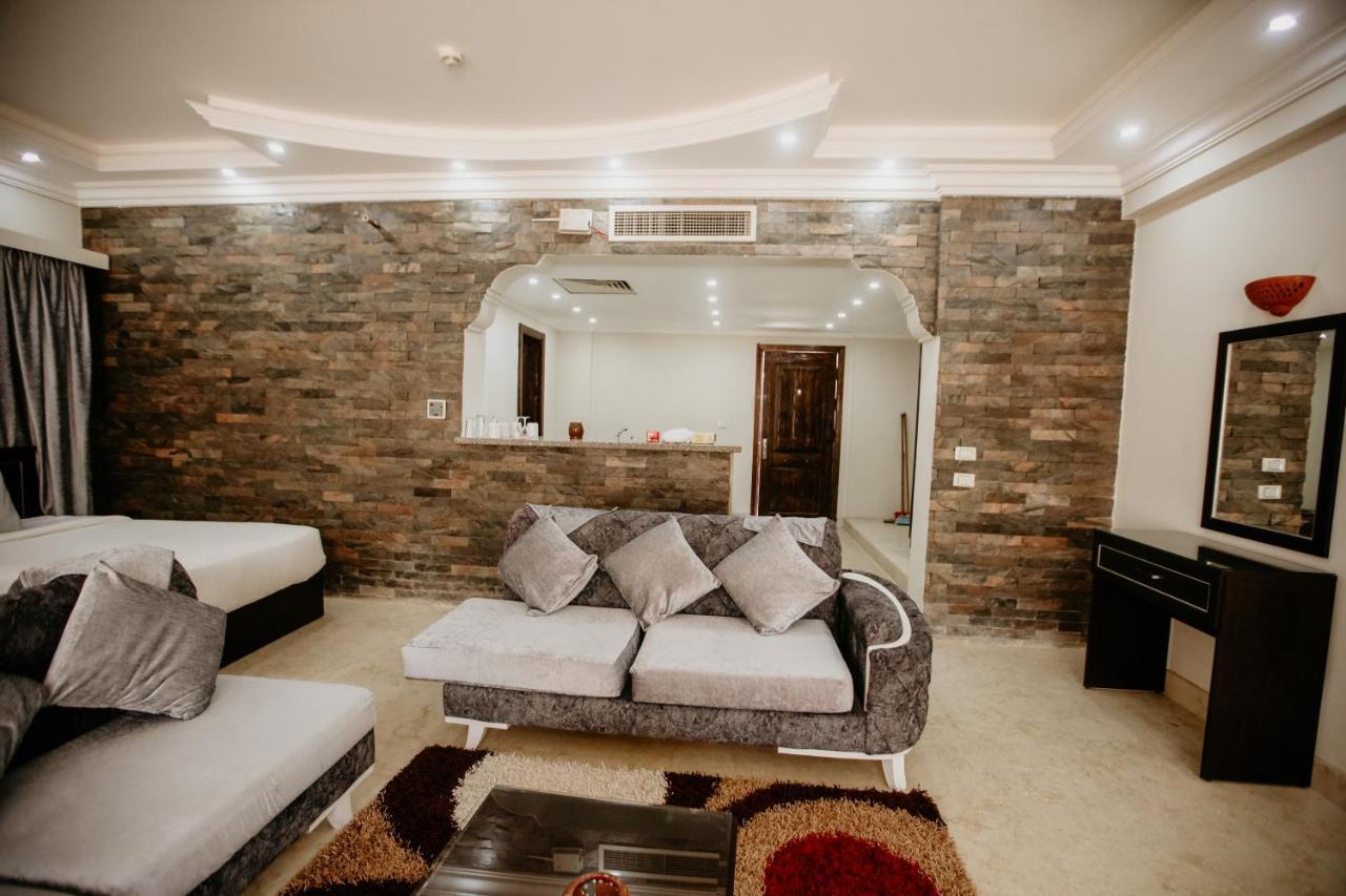 Caves Beach Resort Adults Only Hurghada Esterno foto