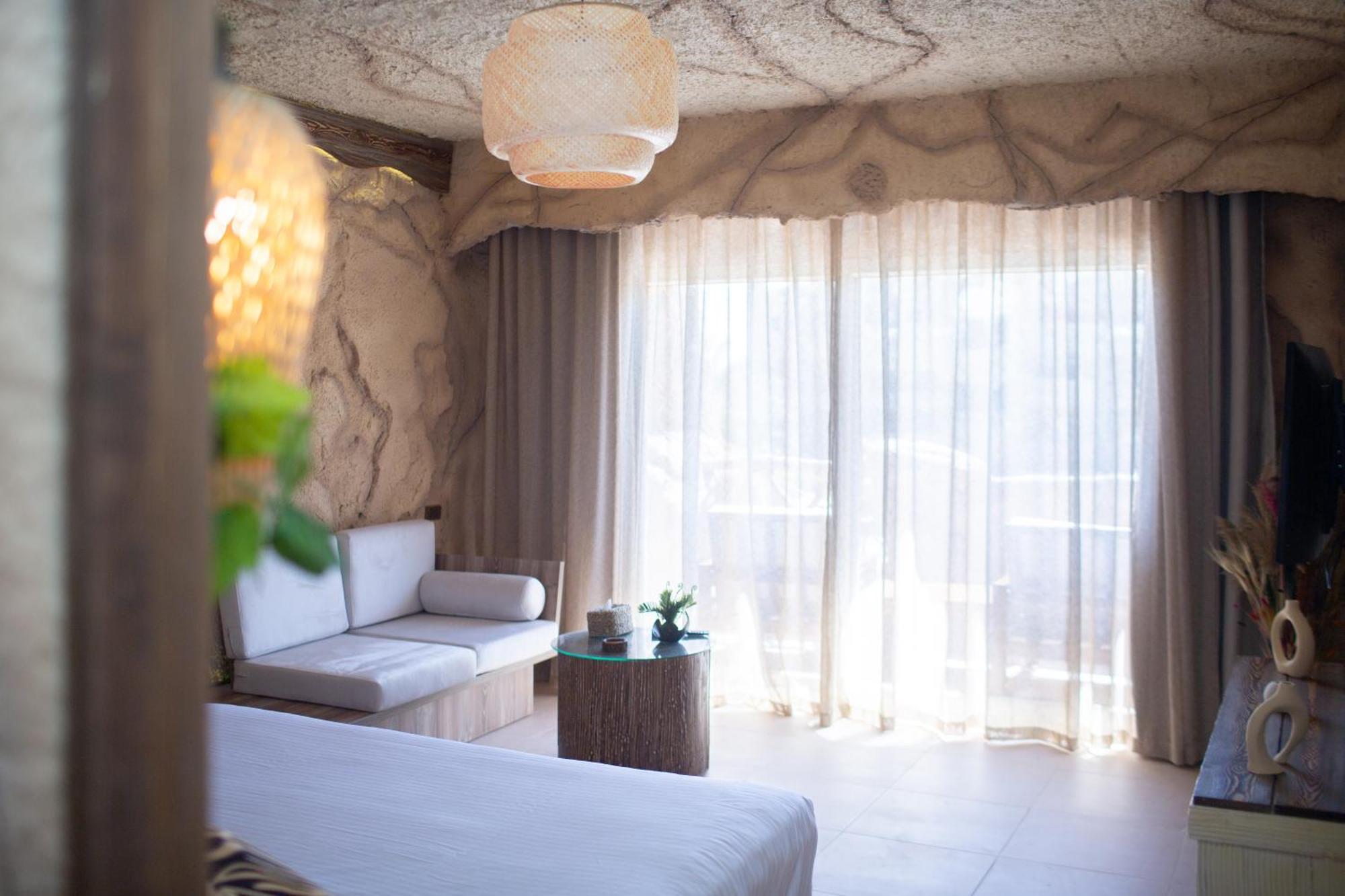 Caves Beach Resort Adults Only Hurghada Esterno foto