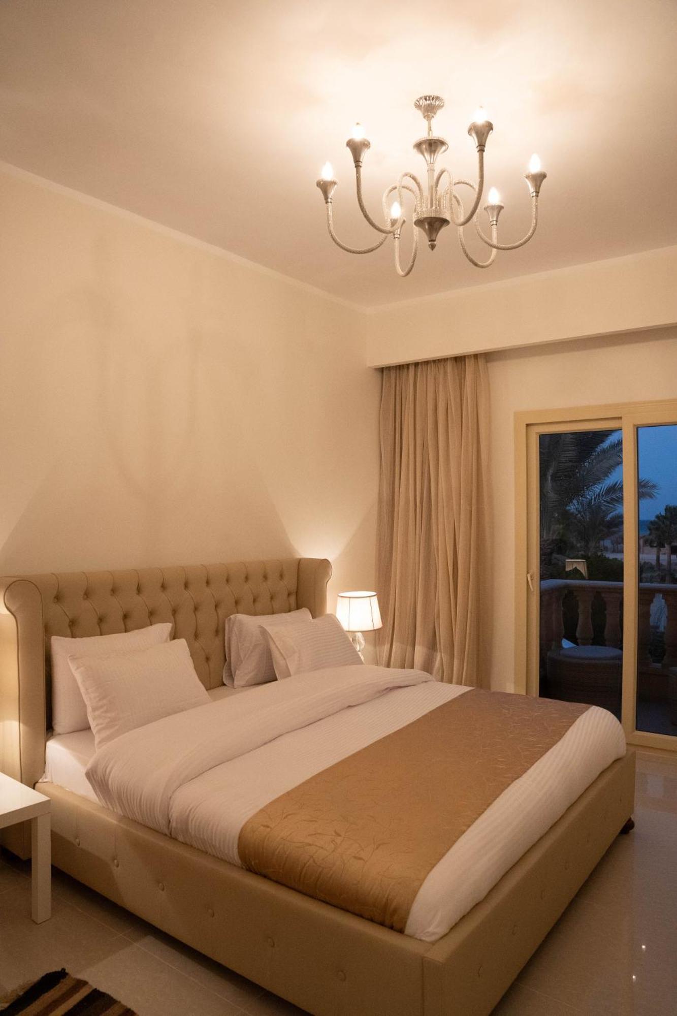 Caves Beach Resort Adults Only Hurghada Esterno foto